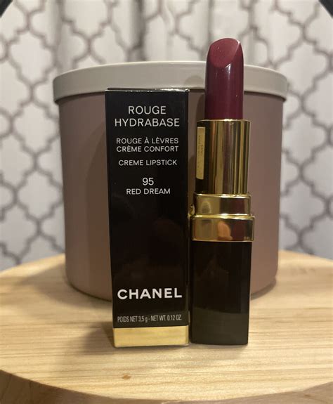 discontinued Chanel lip